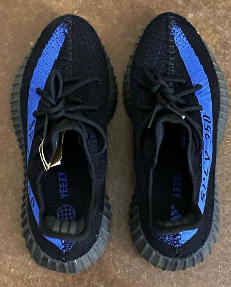 Yeezy Boost 350 V2 Dazzling Blue With All Accessories And Top Quality