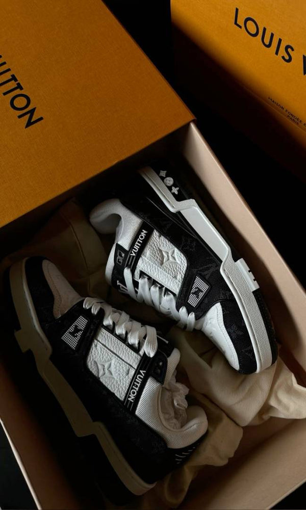 Lv _vuitton trainer embossed monogram - white black 2022 denim