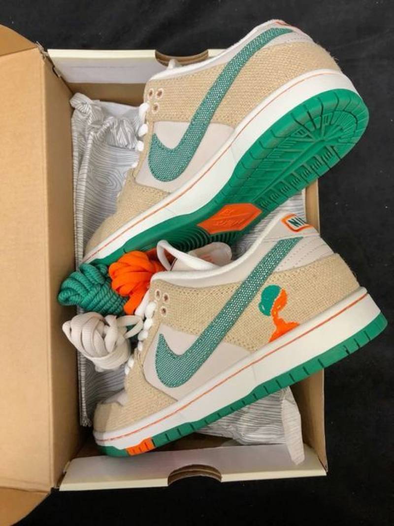 Jarritos x Nik e Dunk Low SB
