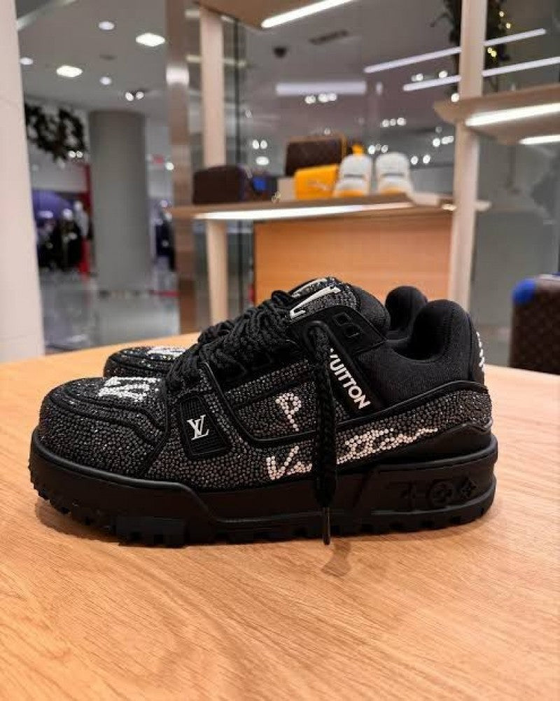 LOUIS VUITTON TRAINER DIAMOND BLACK (FIX)