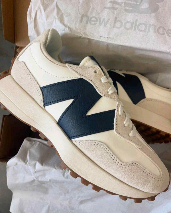 New Balanc_e 327 White Navy 083