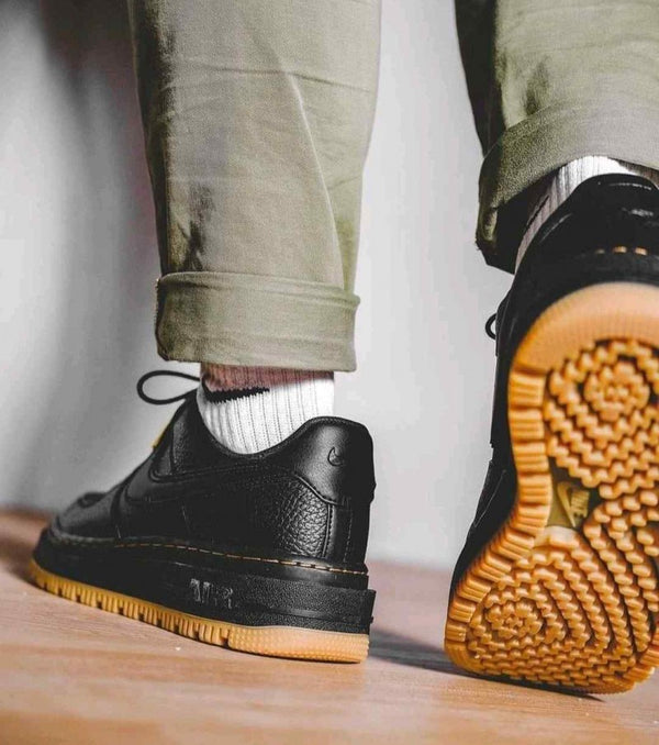 Nik e Airforce 1 Luxe Black Gum (340