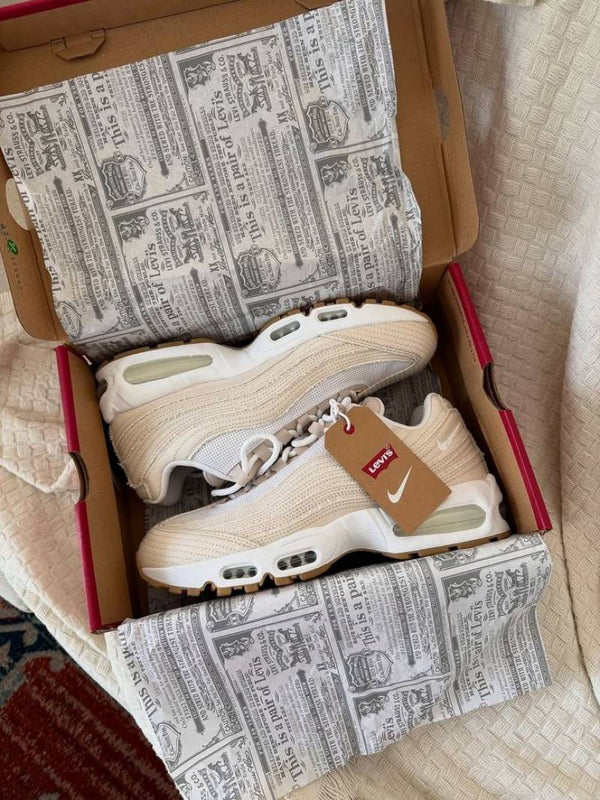Levis x Air Max 95 OG Light Orewood Brown