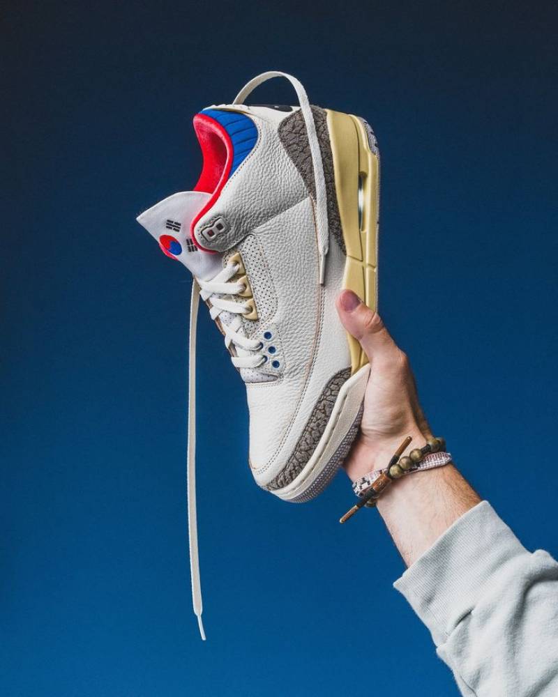 Air Jordan 3 Retro Seoul 2.0
