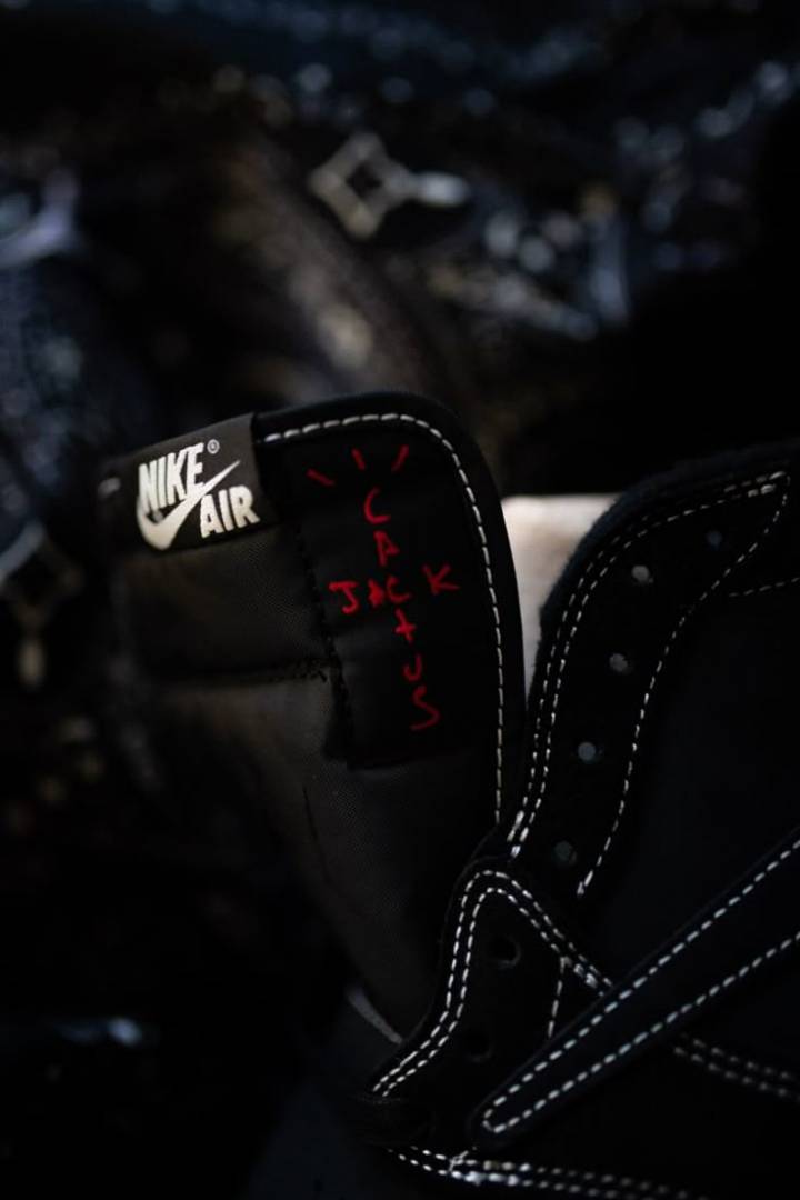 Travis Scott x Air Jordan 1 Retro Low OG SP Black Phantom