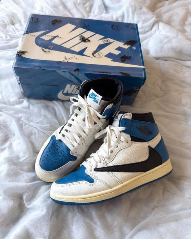 Fragment Design x Travis Scott x Air Jordan 1 Retro High With Plastic Cover