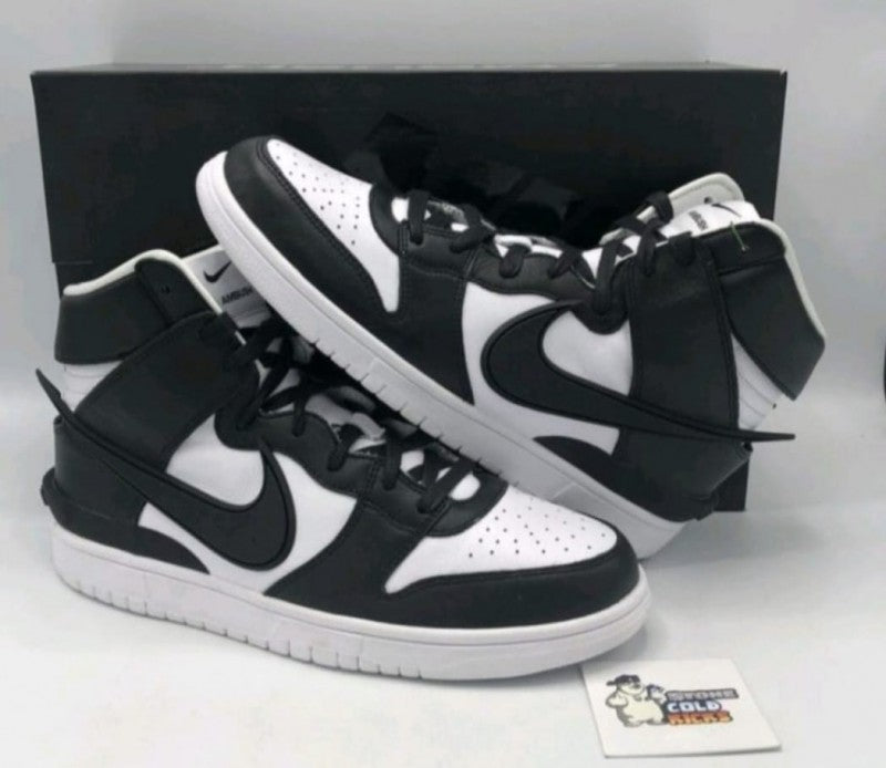NIK_E DUNK X AMBUSH BLACK Main image
