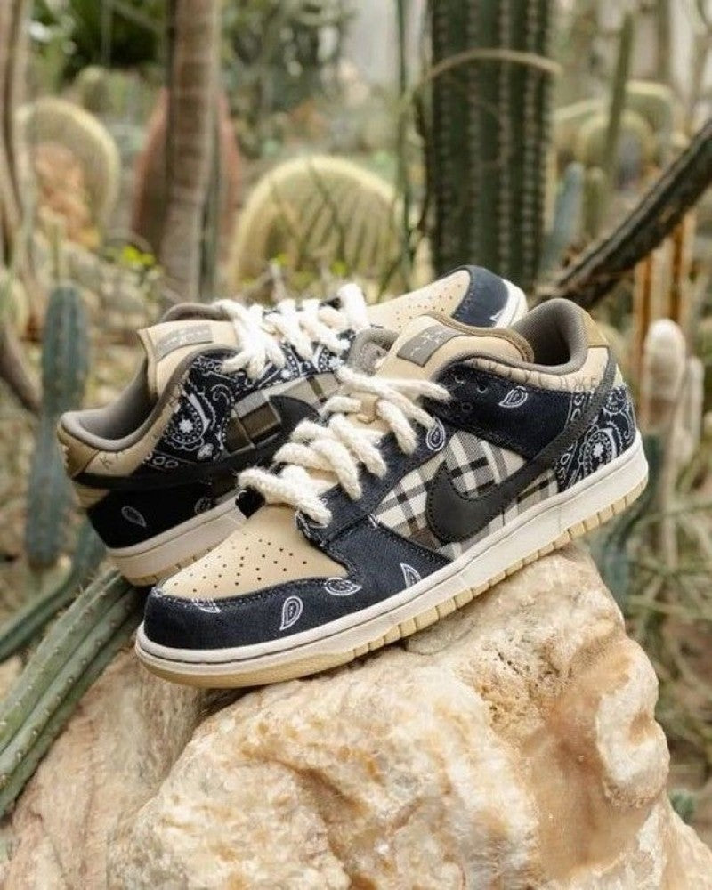 Travis SCOTT X SB DUNK LOW BANDANA