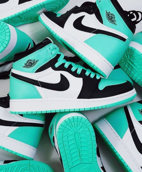 AIR JORDAN 1 HIGH OG GREEN GLOW