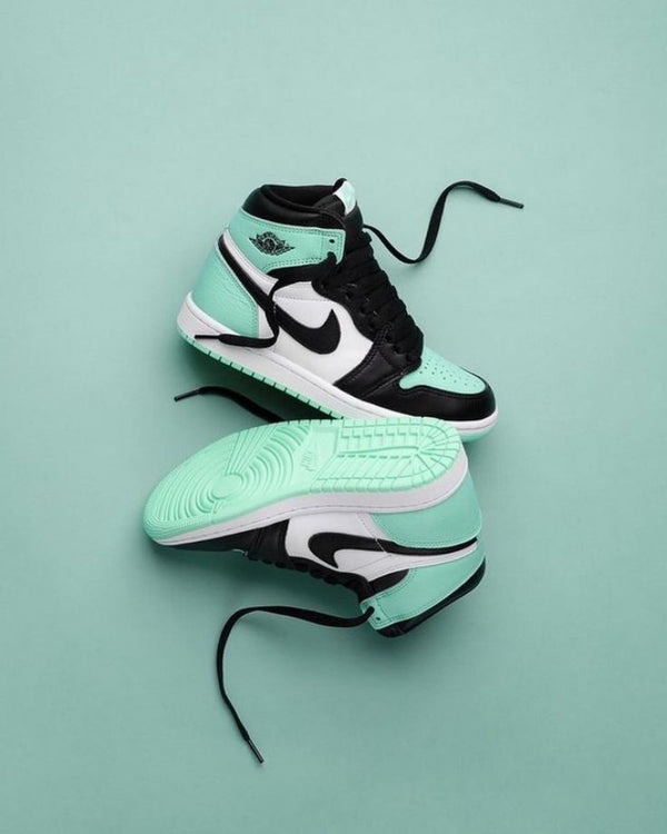 AIR JORDAN 1 HIGH OG GREEN GLOW