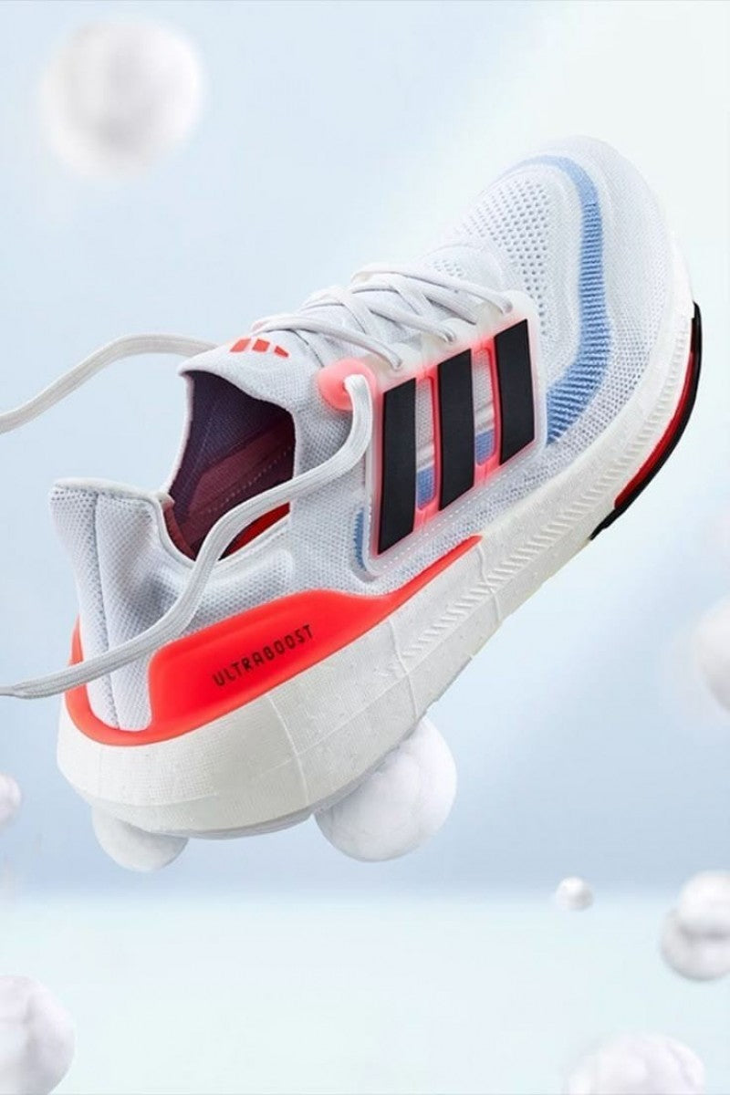 ULTRABOOST 23 WHITE ORENGE