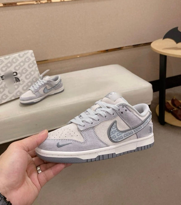 SB Dunk Low X North Face (248