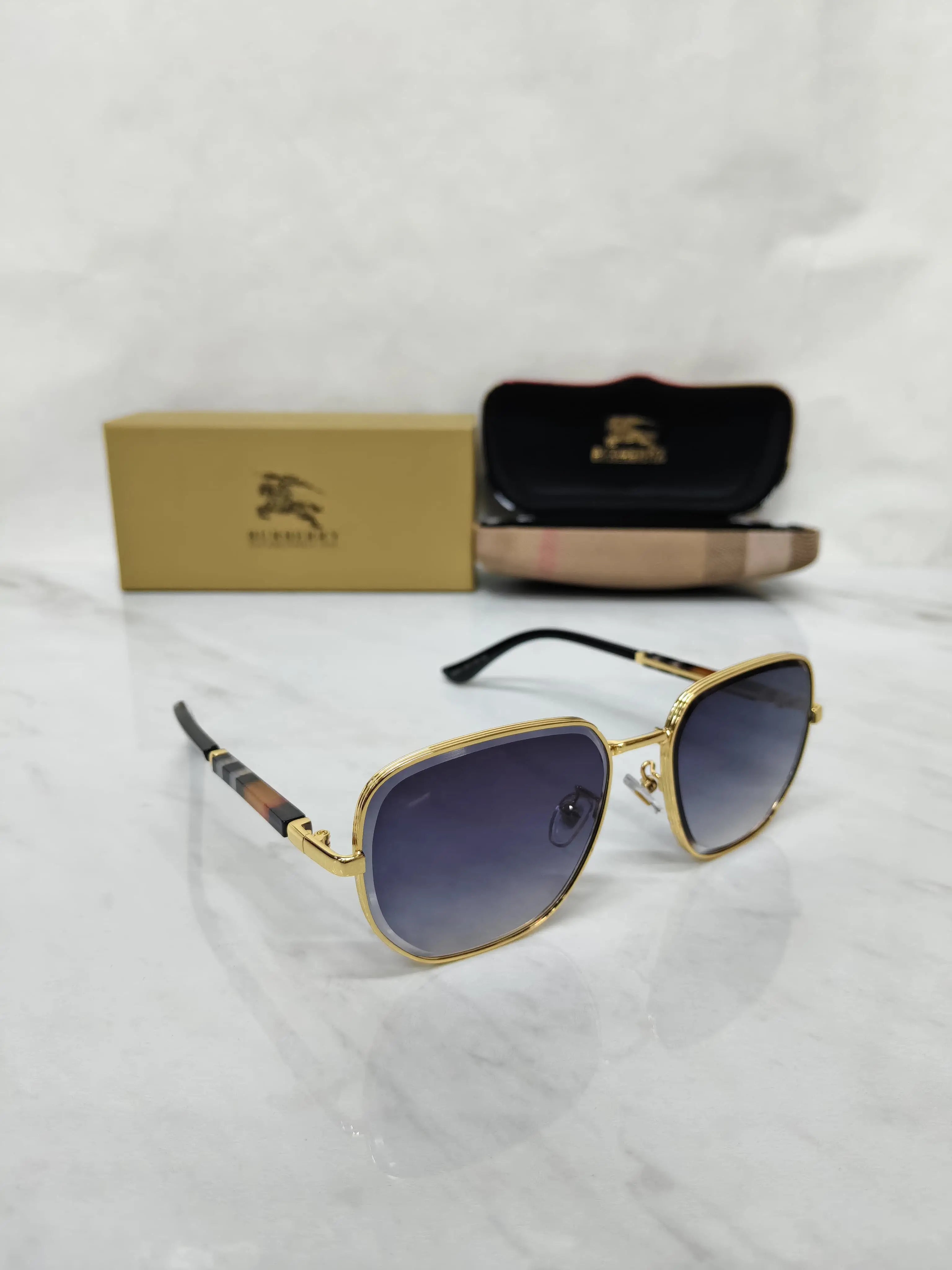 BURBERRY 2609 GOLD BLACK FULL METAL QUALITY Secondary image