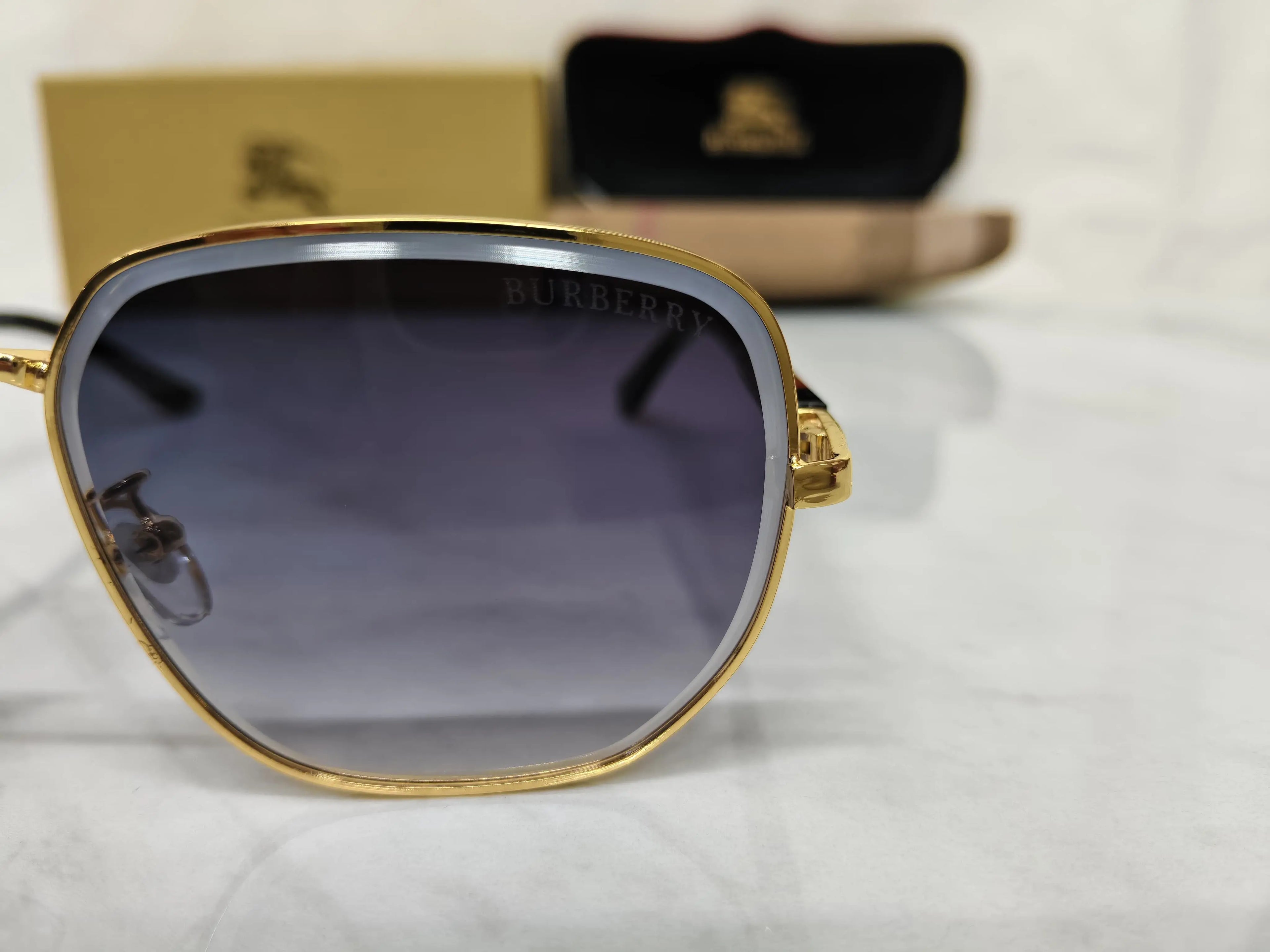 BURBERRY 2609 GOLD BLACK FULL METAL QUALITY