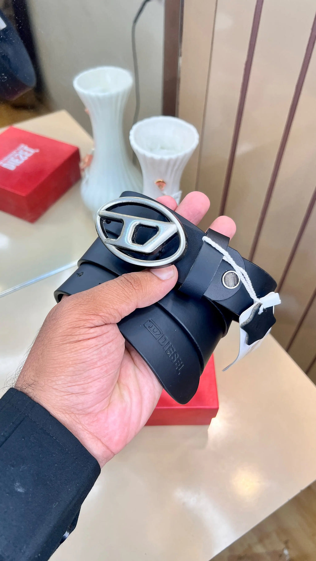 DIESEL PREMIUM QUALITY IMP LEATHER BELTS WITH OG BOX D-104