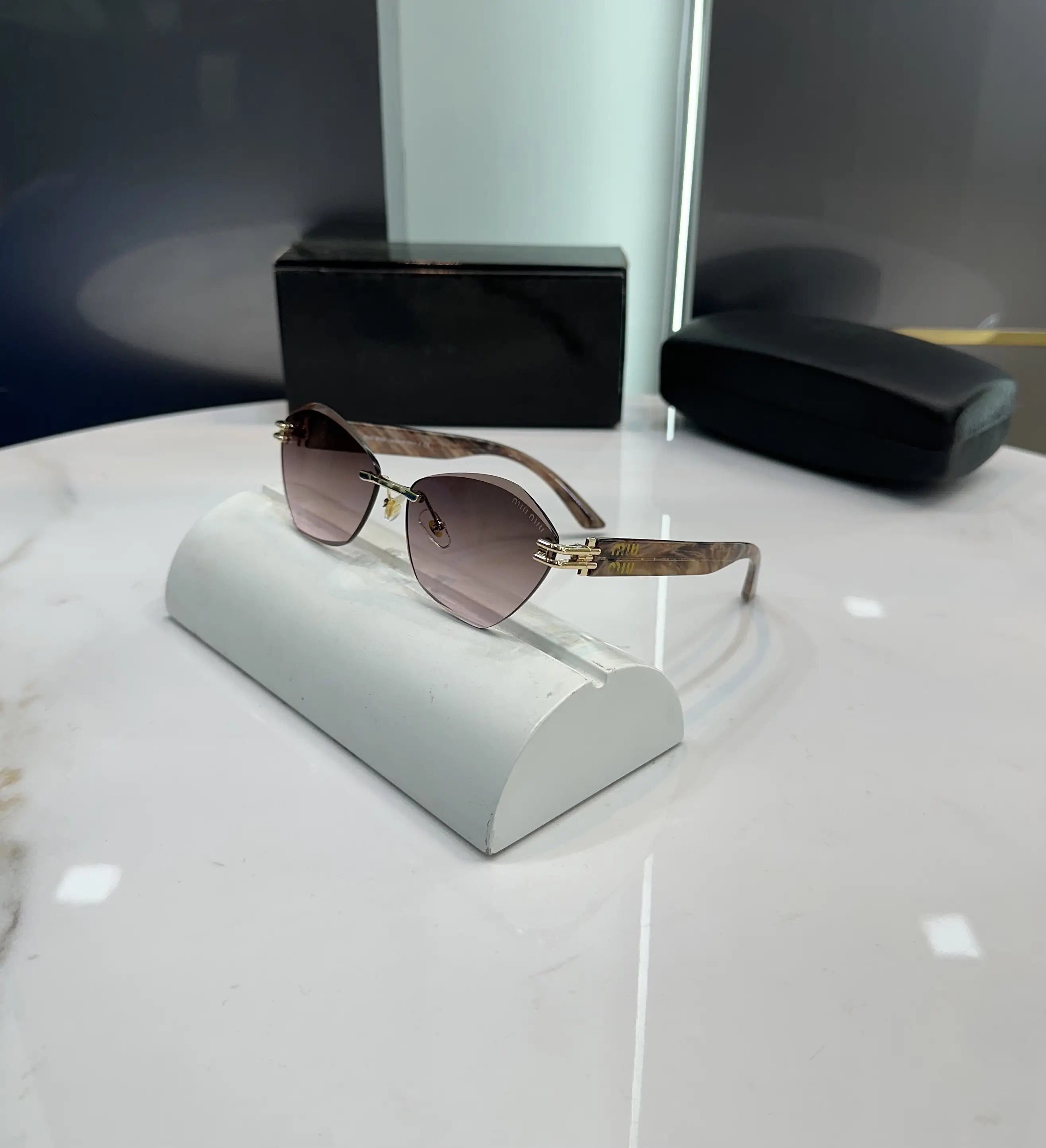 Miu Miu Tiger Multi Premium Shades 1024 Main image