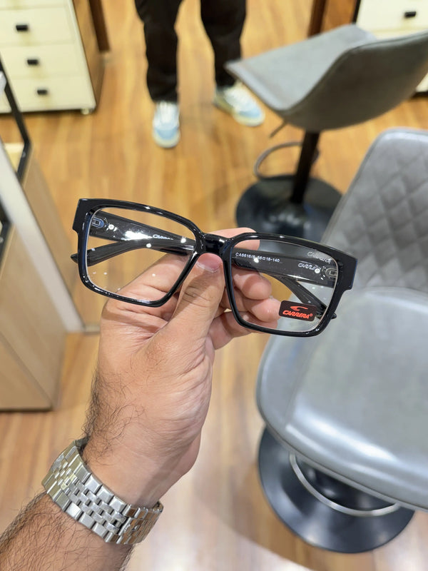 Carrera_6615_black_plano