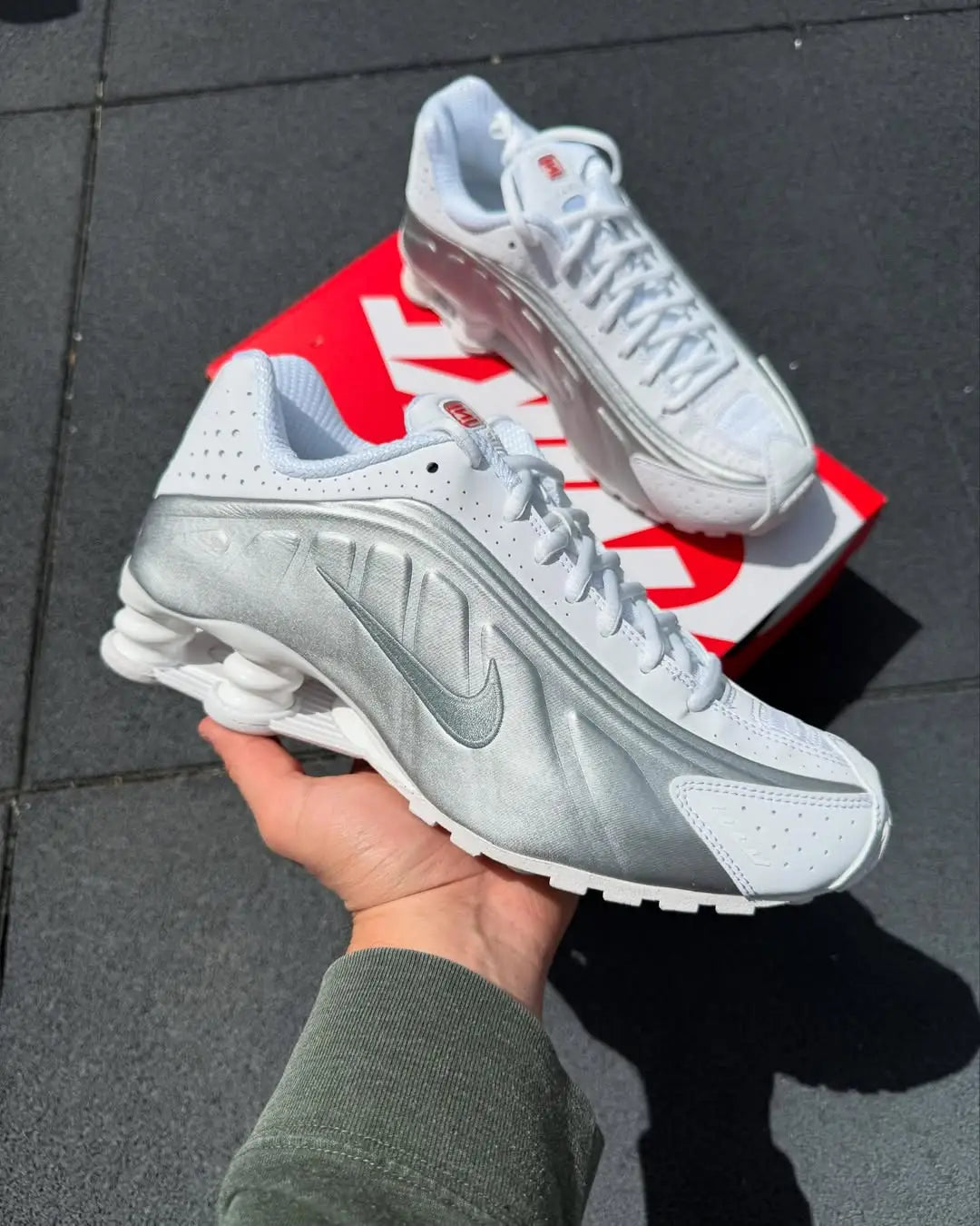 Nike_Shox R4 Summit White