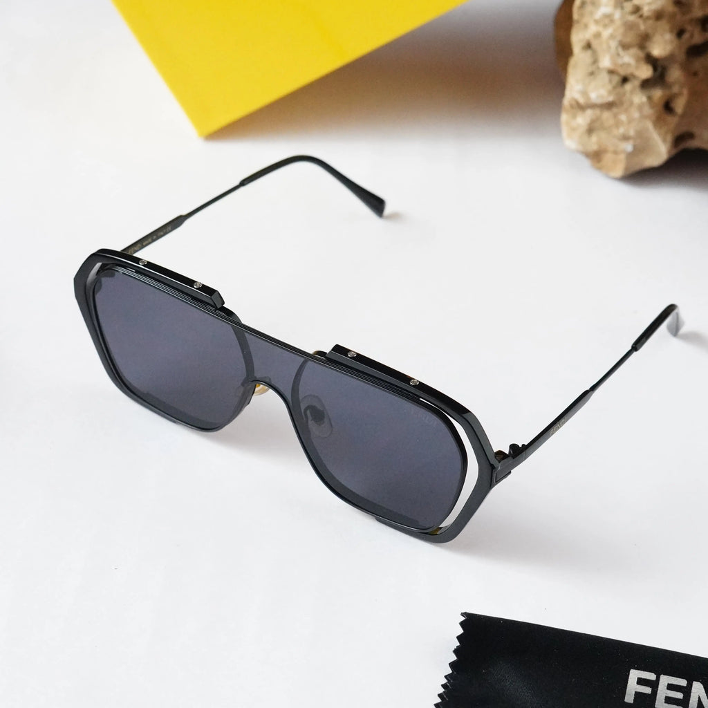 Fendi 129 full black
