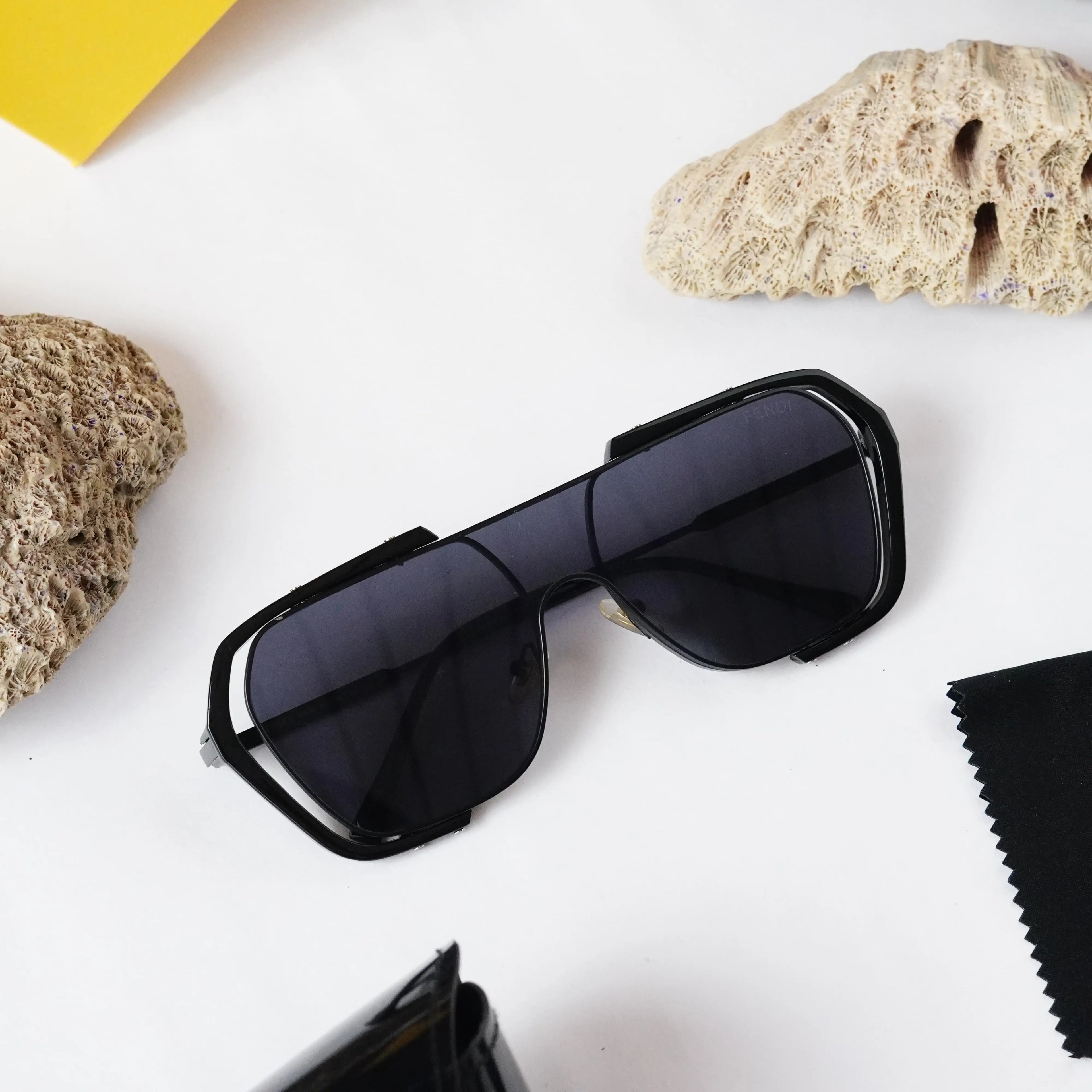 Fendi 129 full black