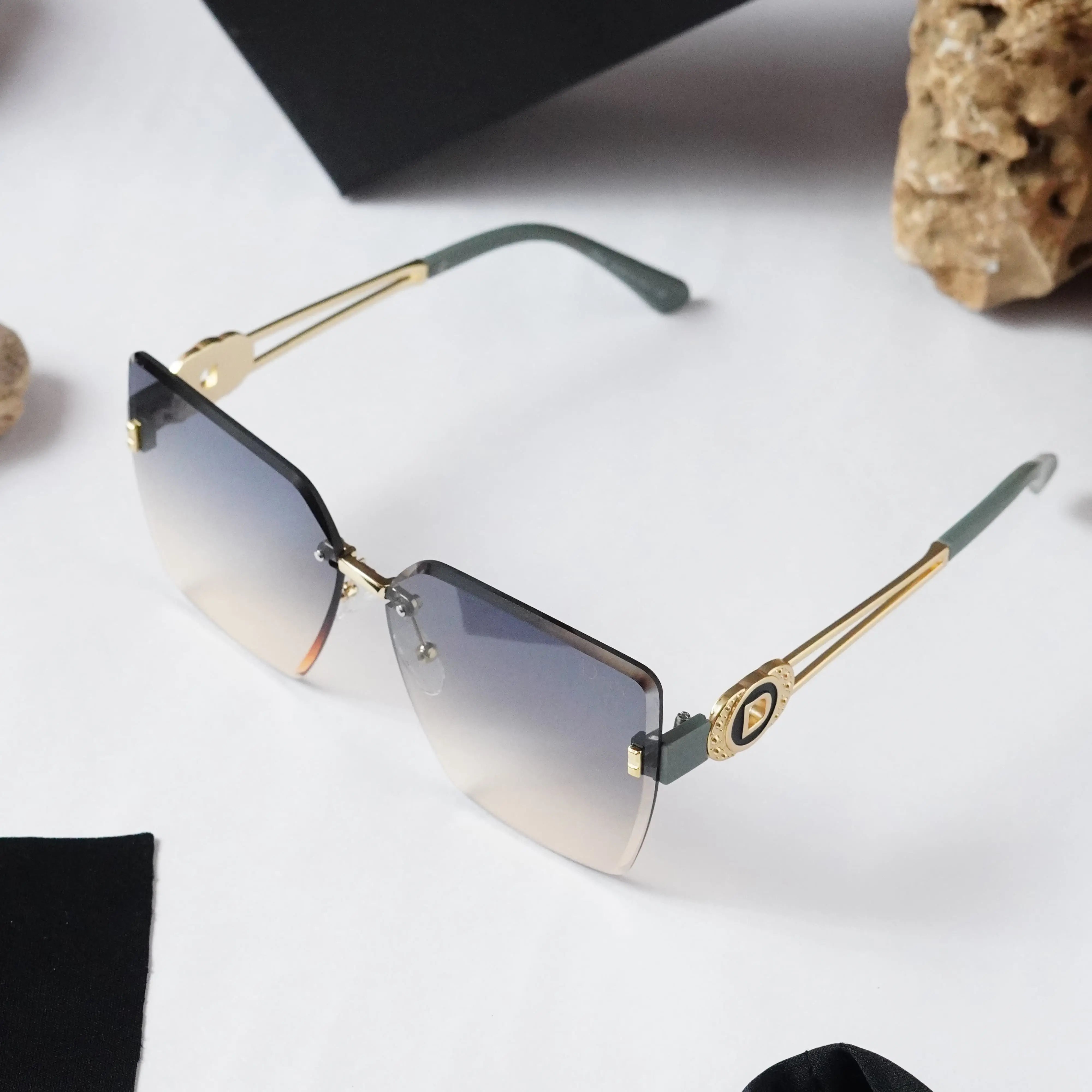 Dior 58066 sea green Main image