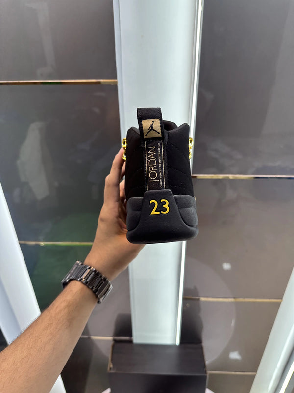 Jordan_Retro 12 Black Taxi