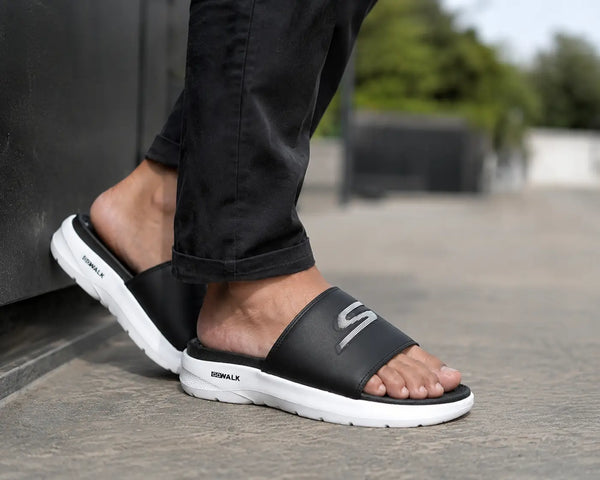 Skechers GoWalk Gogamat Logo Premium Slide Black White