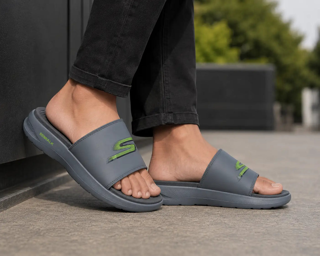 Skechers GoWalk Gogamat Logo Premium Slide Grey