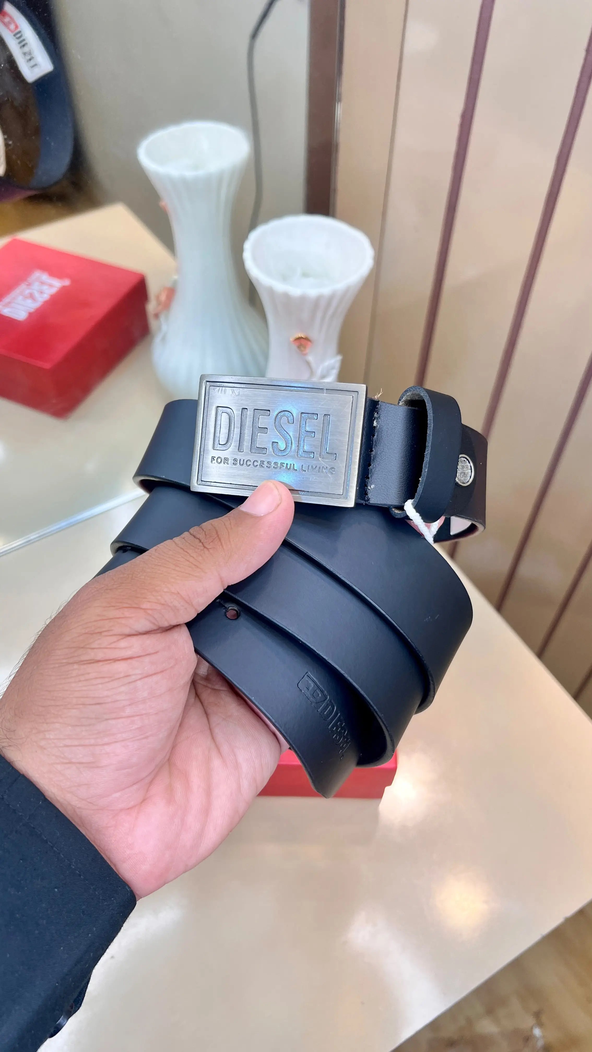 DIESEL PREMIUM QUALITY IMP LEATHER BELTS WITH OG BOX D-105