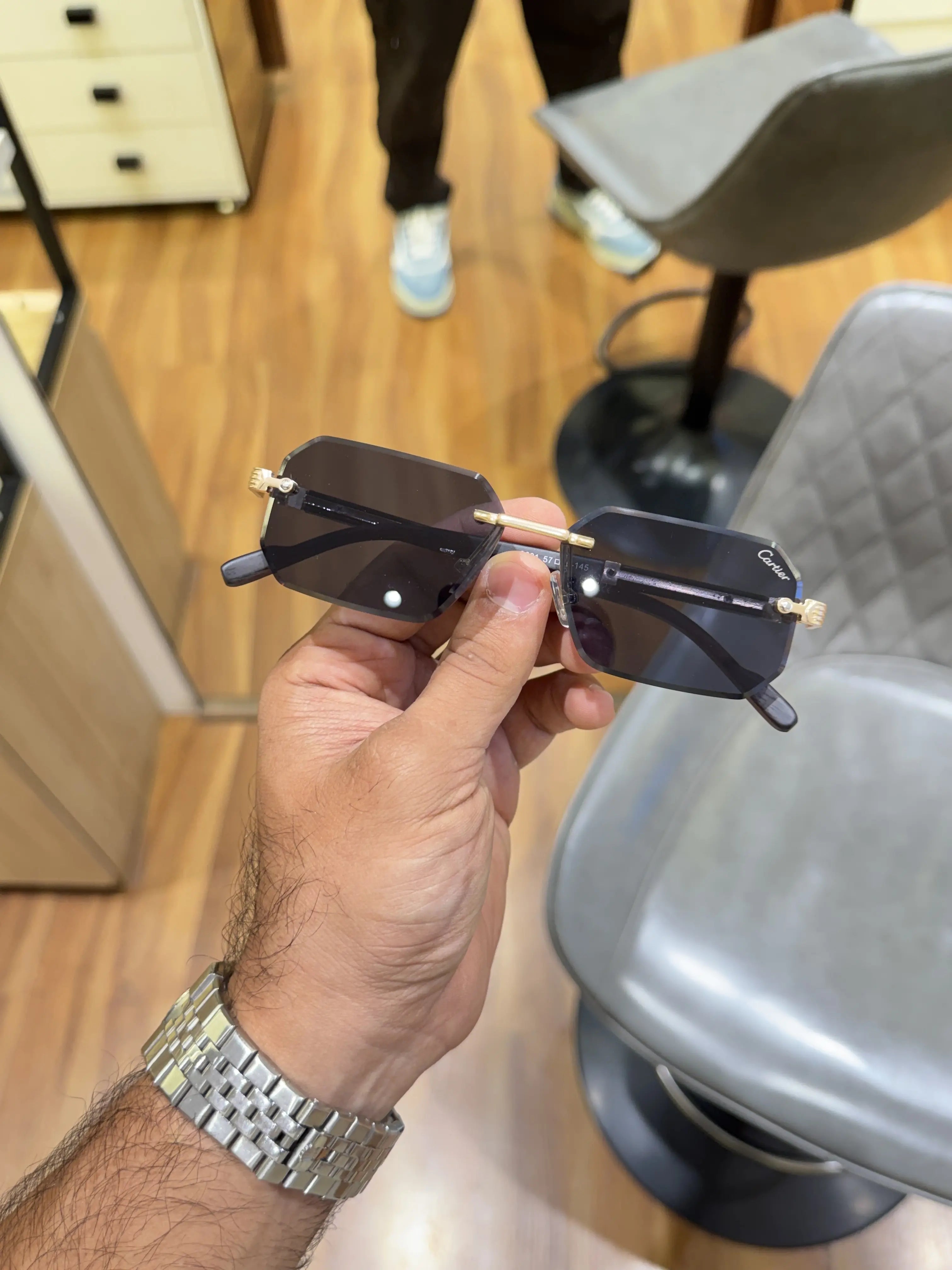 Cartier_9807_gold_black