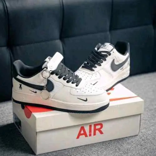 Nikee Airforce 1 07 Low Violent Bear Joint Linen Beige Black Sneaker