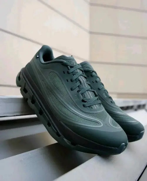 On Cloudflow 5 AD IKON Obsidian Green Main image