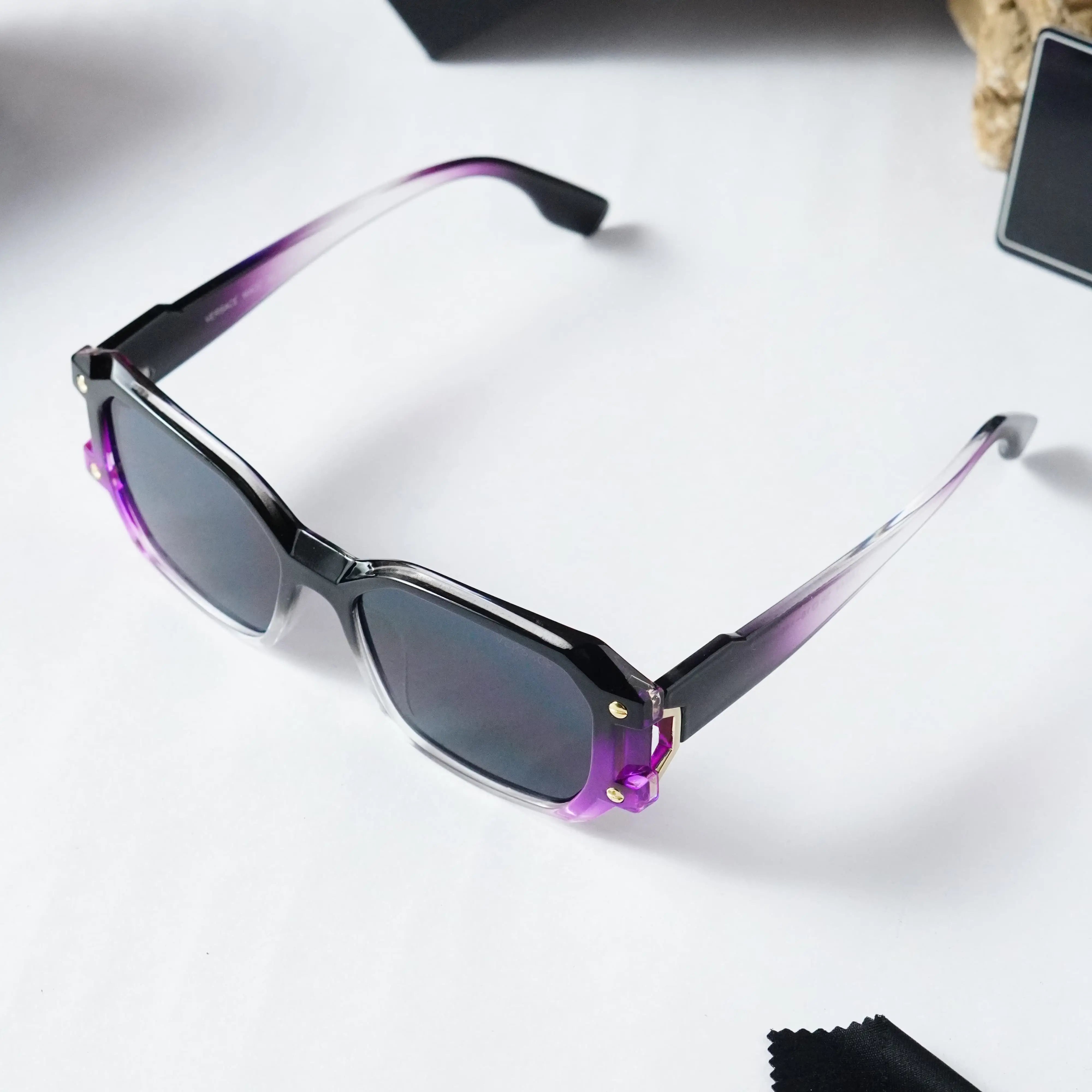 VERSACE 144 BLACK VIOLET Main image