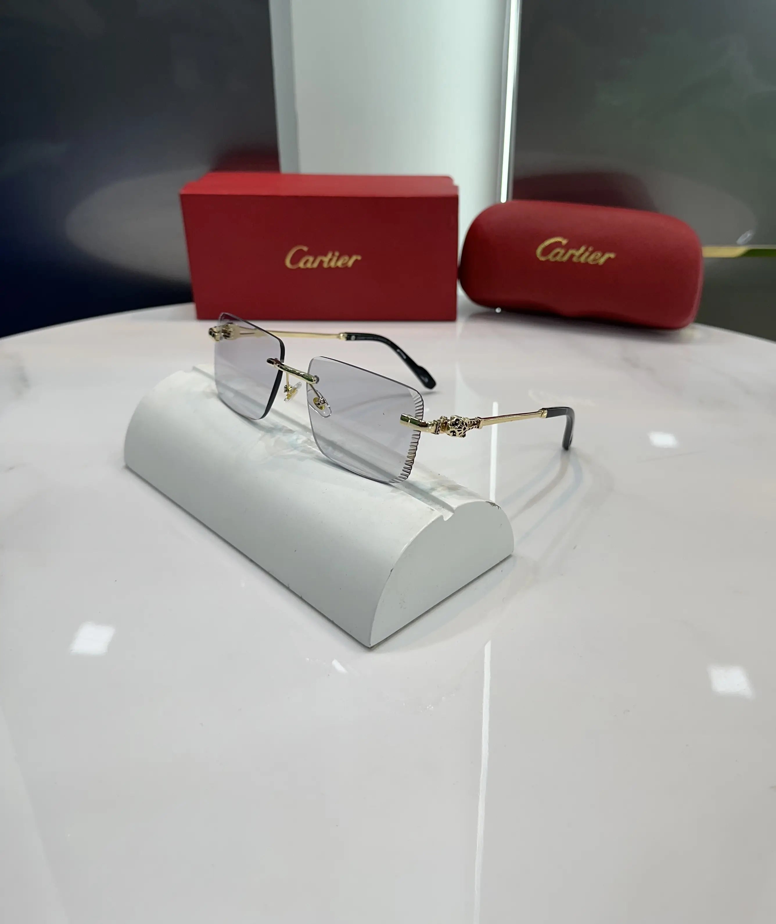 Cartie r Cut Design Premium Glasses 6203 Main image