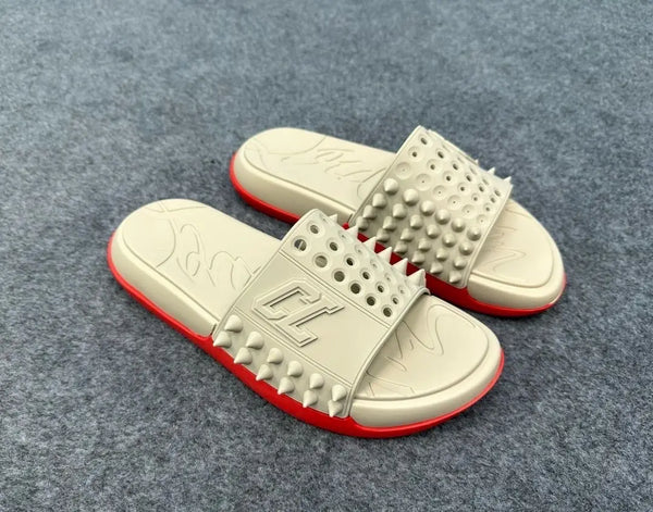 Christian_Louboutin_Take It Easy Beige Premium Slide