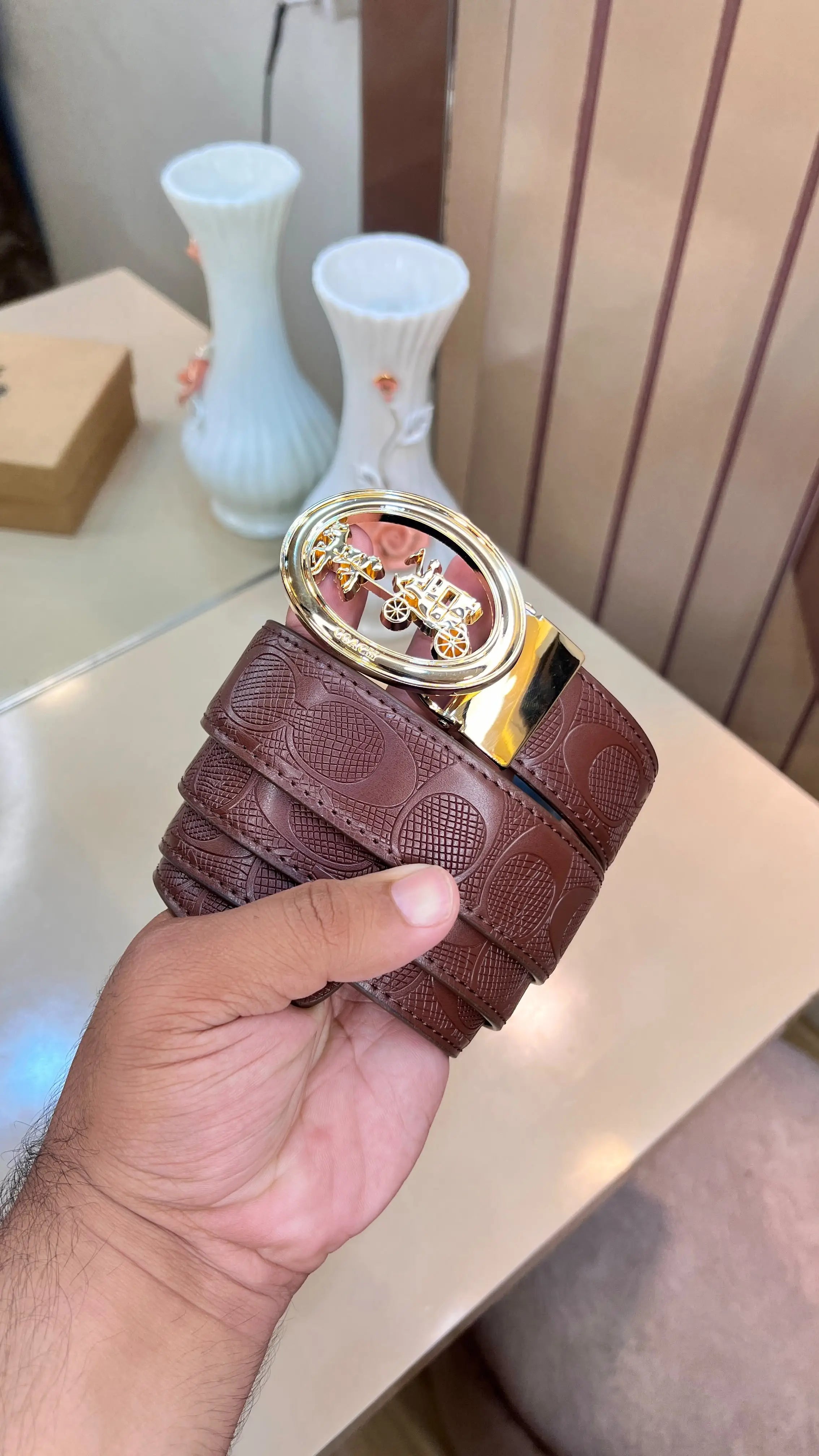 COACH PREMIUM QUALITY IMP EMBOSSED REVERSEABLE BELT WITH OG BOX CH-412