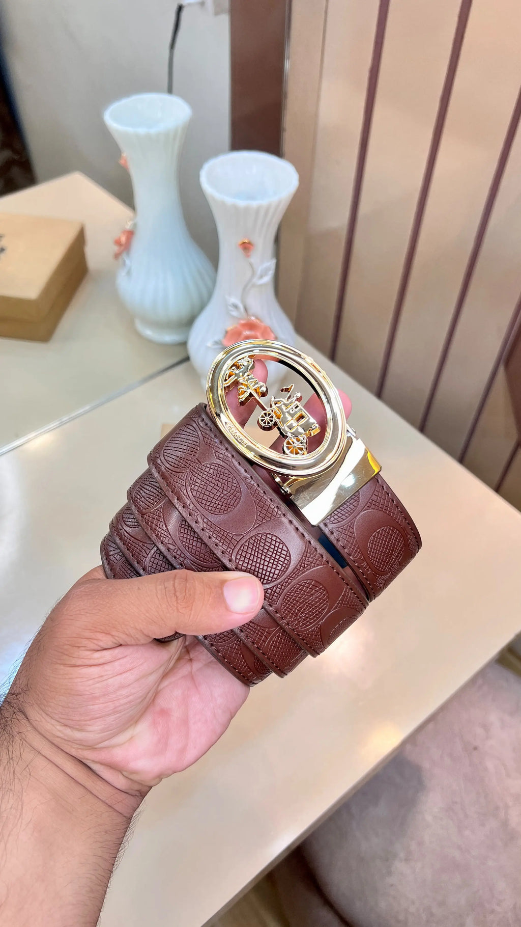 COACH PREMIUM QUALITY IMP EMBOSSED REVERSEABLE BELT WITH OG BOX CH-412