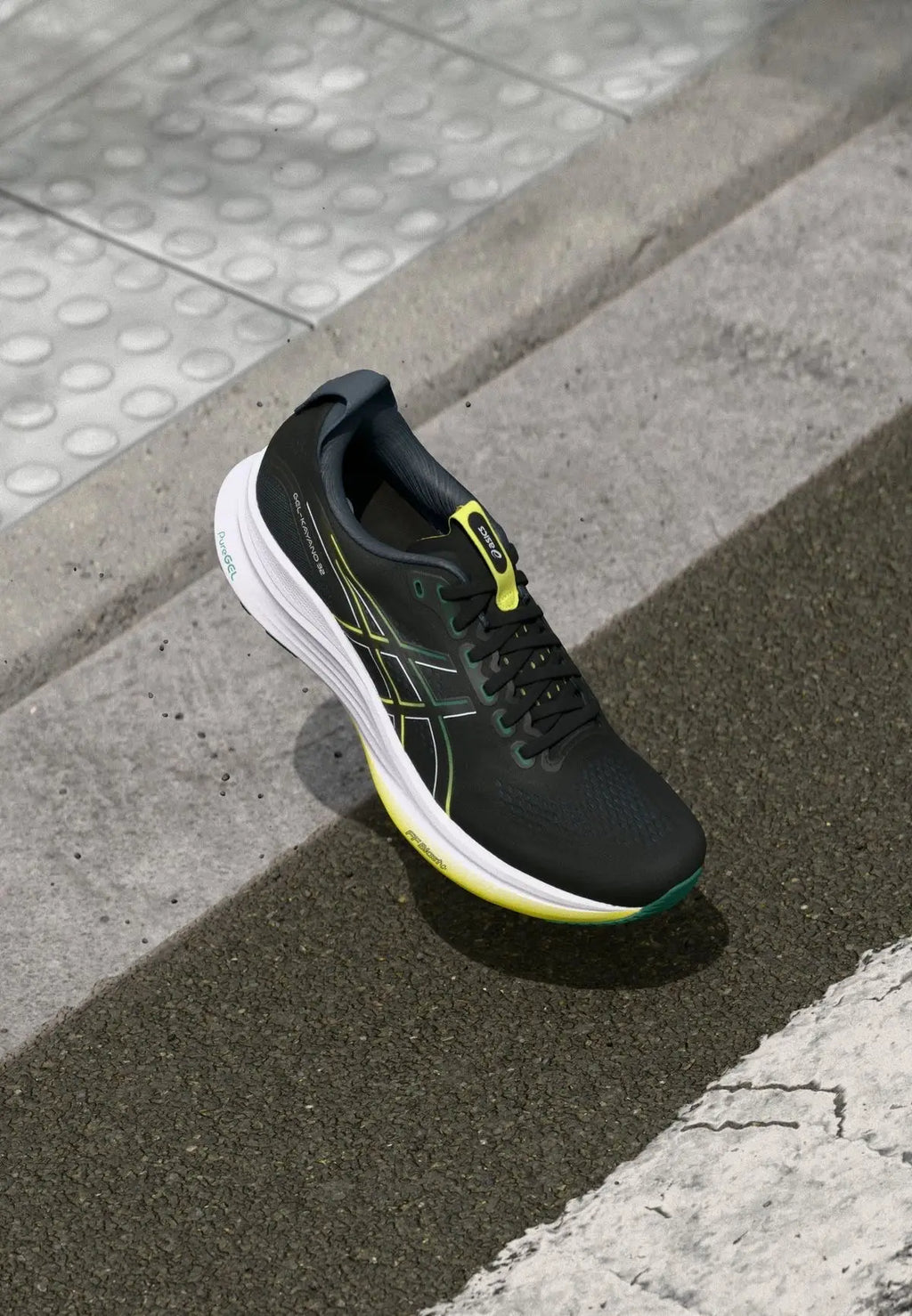 Asics_Gel Kayano 32 Black Jasper Green