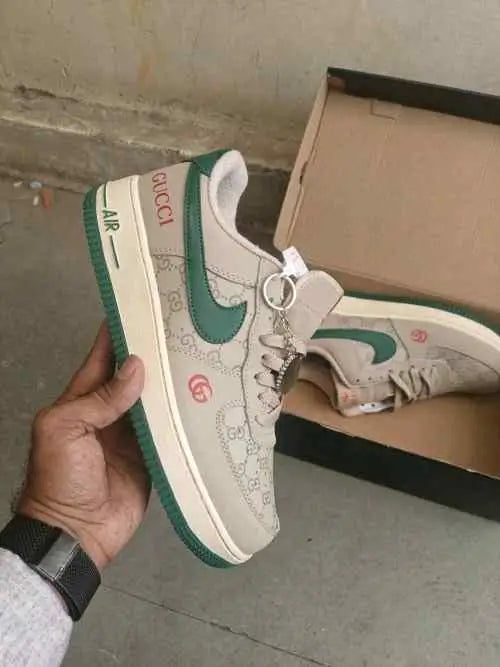 Nikee Airforce 1 Low x Guccii Edition Main image