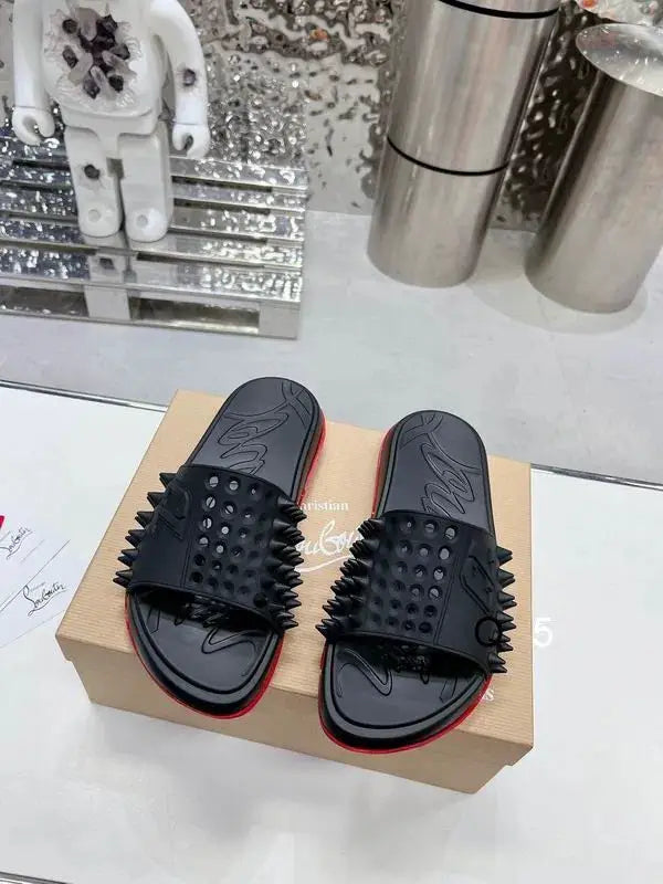 Christian_Louboutin_Take It Easy Black Premium Slide Main image