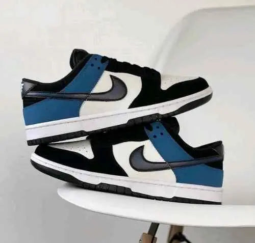 nikee nikee sb dunk low industrial blue Main image