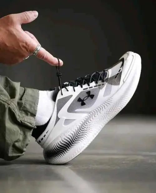 Under.r under Armour Echo SlipSpeed White Black