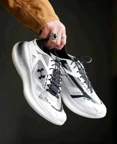 Under.r under Armour Echo SlipSpeed White Black