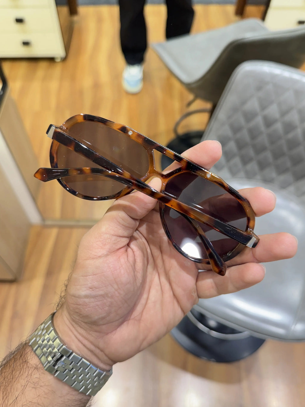 Marc_jacobs_18099_tiger_black