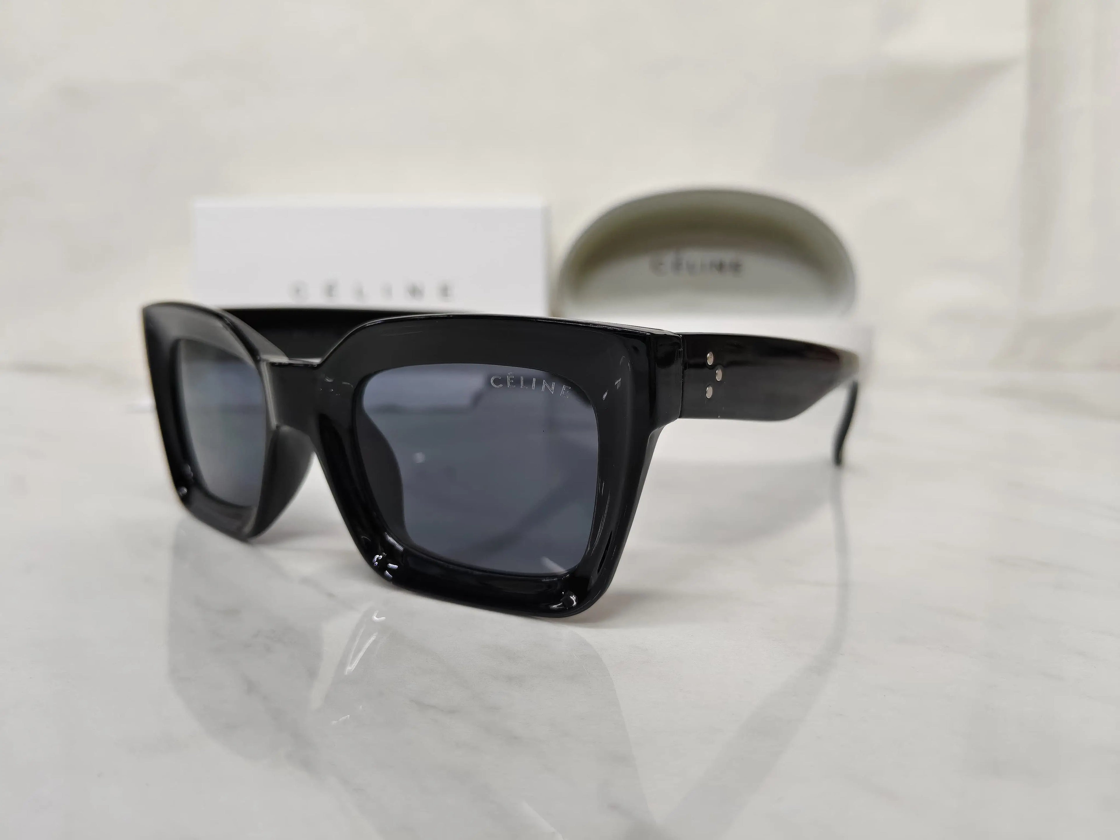 CELINE 1562 GLOSSY BLACK