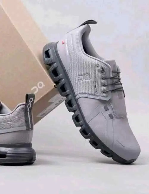 ON Cloud 6 Waterproof Alloy Wolf grey Main image