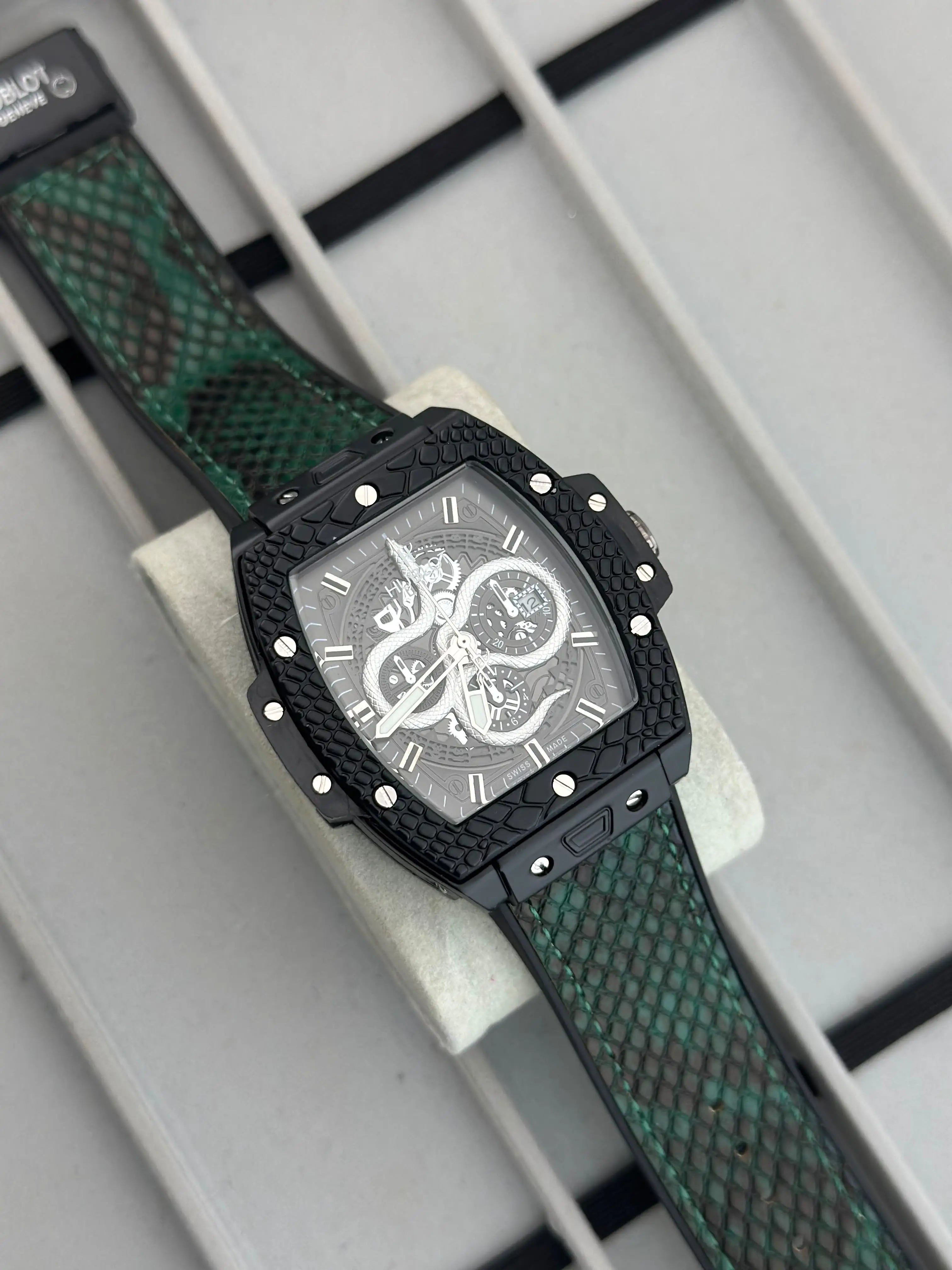 HUBLOT BIG BANG COBRA