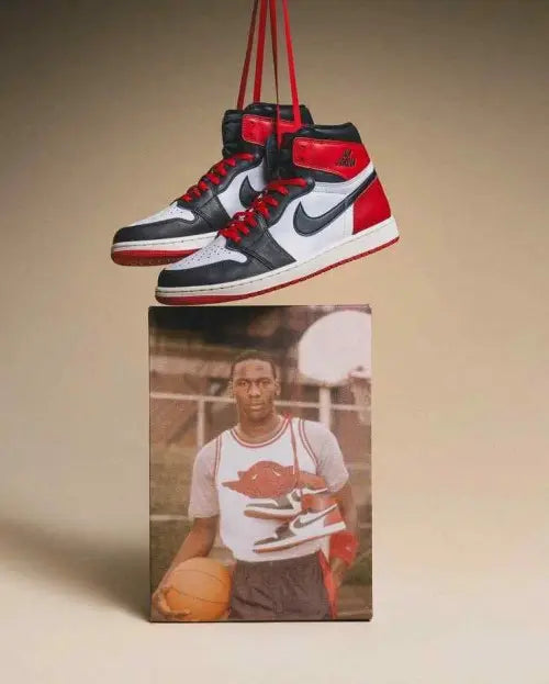AIR JORDAN RETRO 1 OG BLACK TOE HIGH REIMAGINED