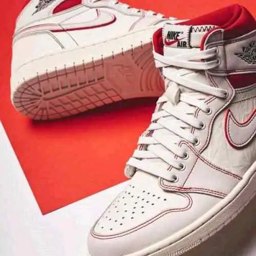 NIKEE AIR JORDAN 1 RETRO HIGH PHANTOM GYM RED Secondary image