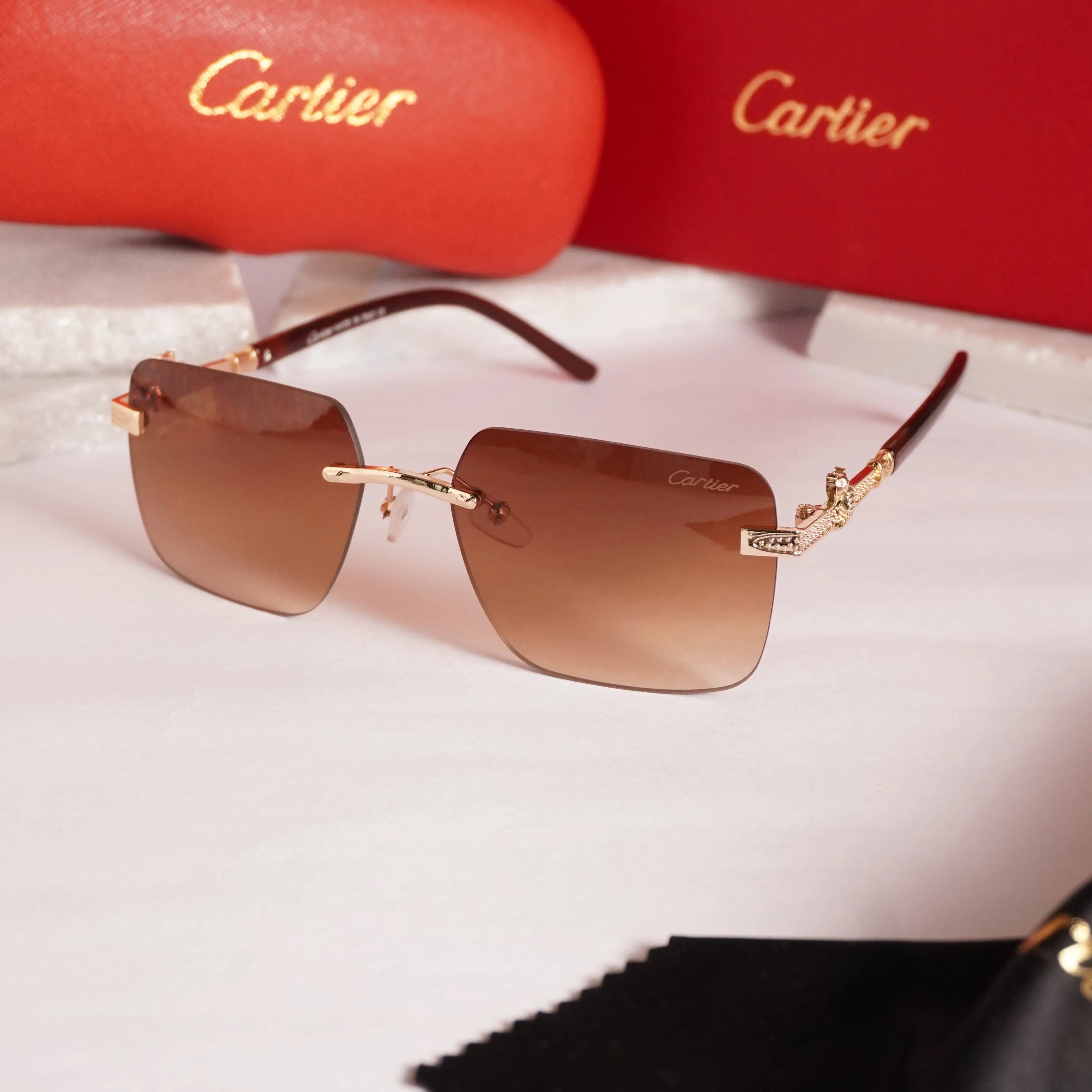 CARTIER 8825 GOLD BROWN
